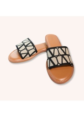 Sandales plates noires à motif